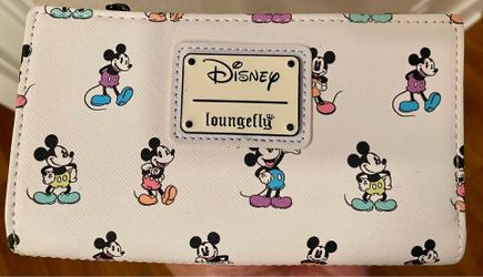 Loungefly Disney wallet brand new with tags