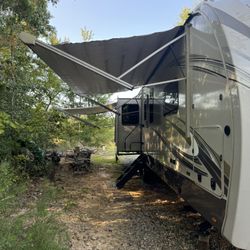 2020 Jayco 330 RSTS
