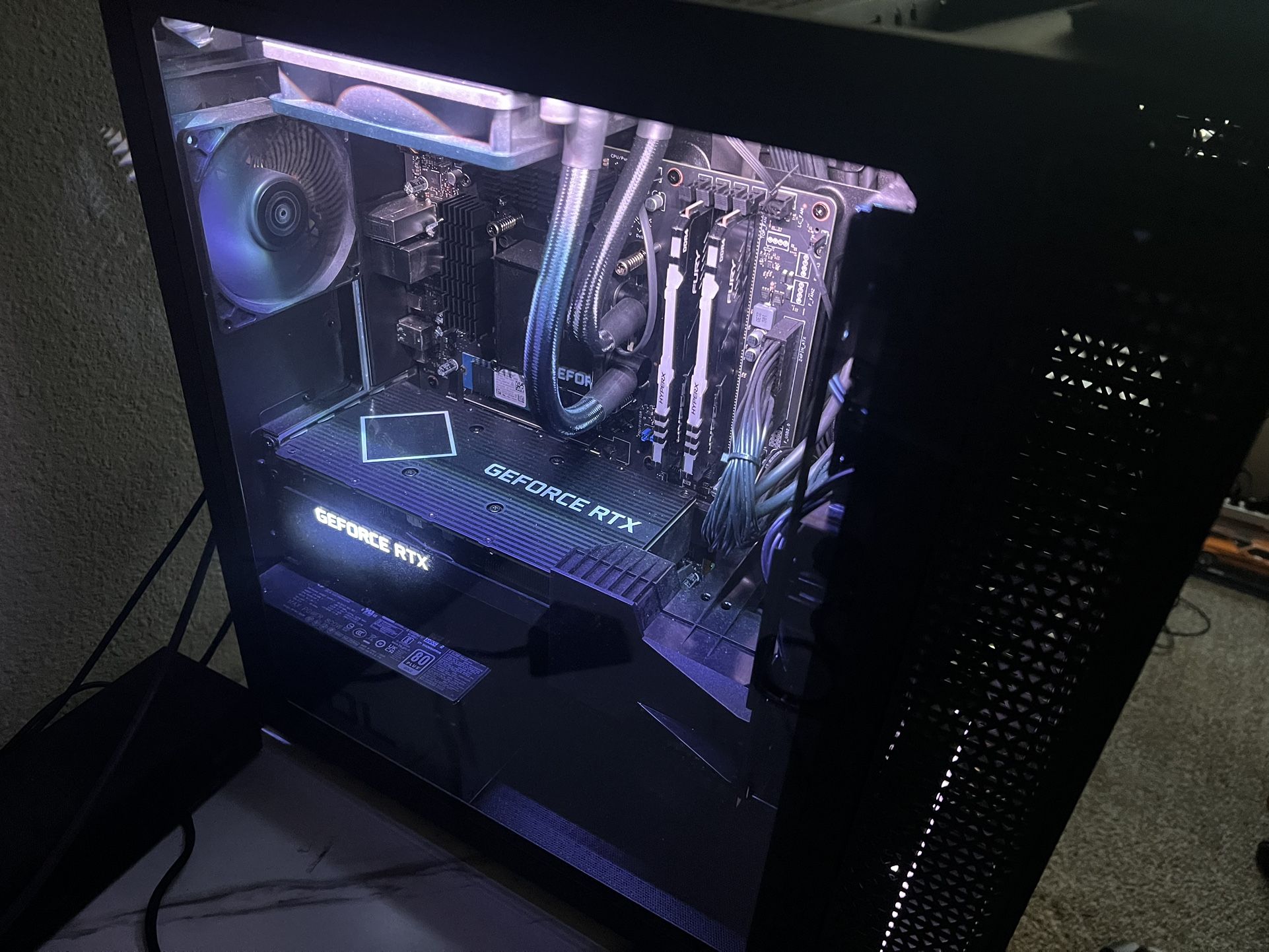 OMEN 30L Desktop GT131194 Gaming Computer BUNDLE for Sale in Moore, OK