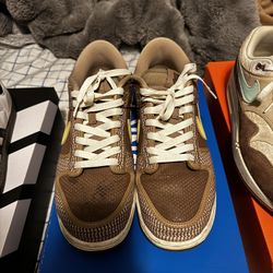 Nike Dunk Low SP Undefeated X AF1