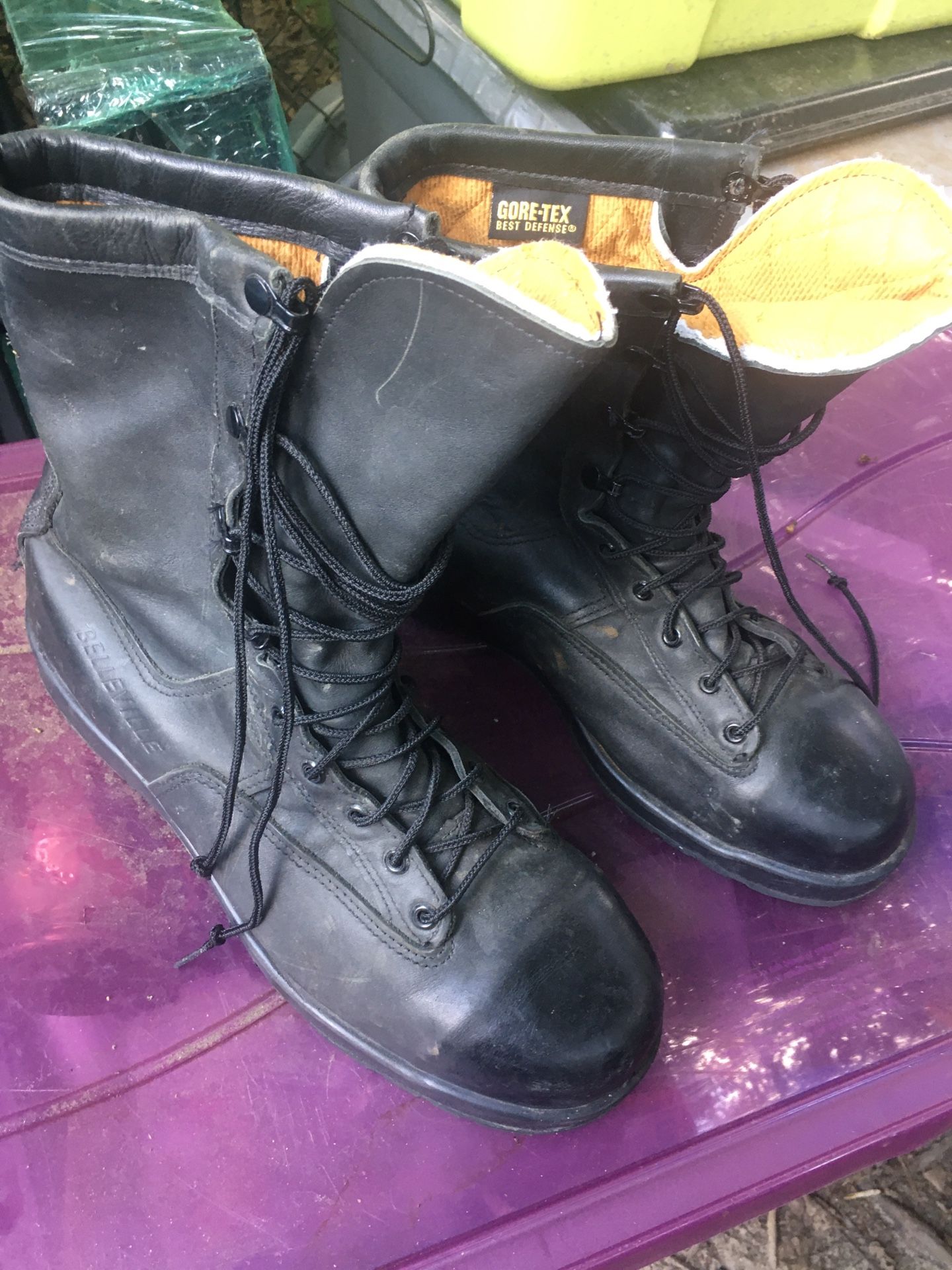 Nice heavy duty military steel toe boots size 11 only $50 firm