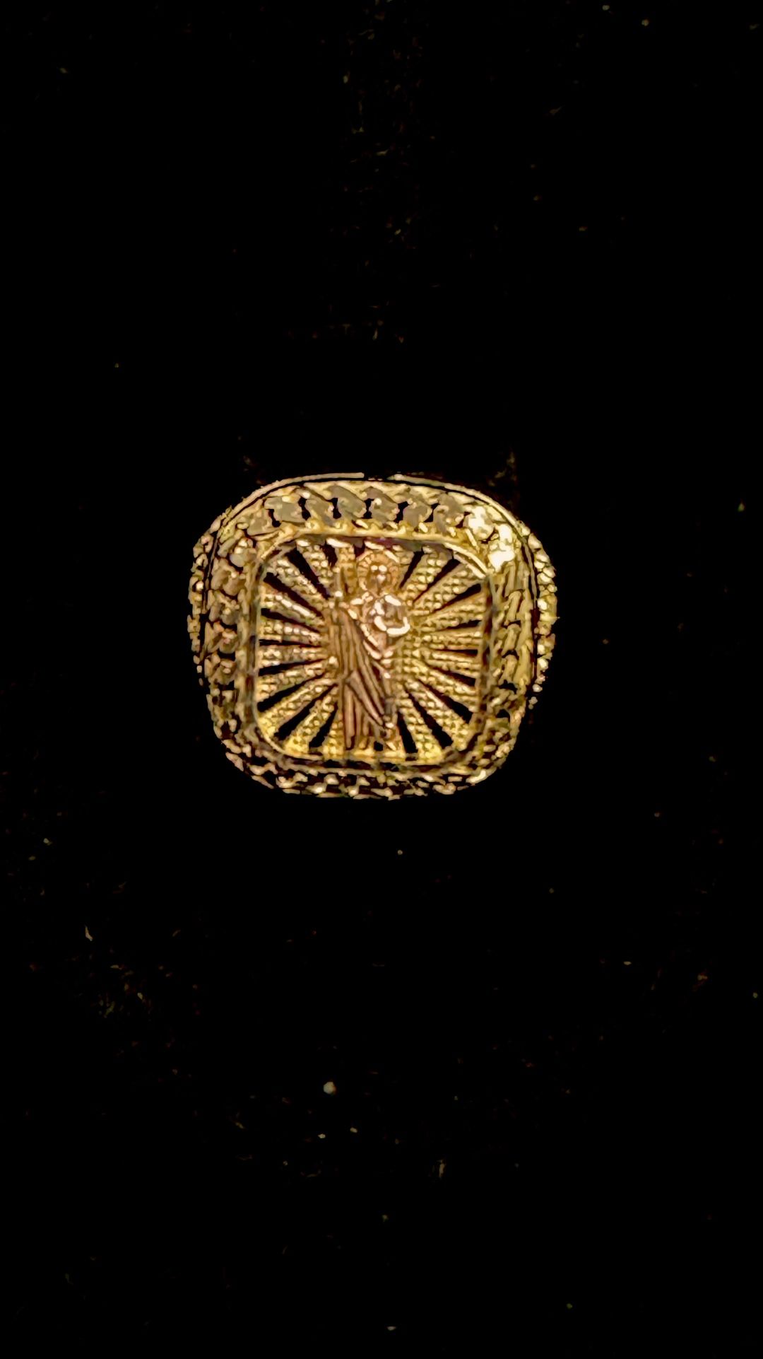 14K Gold St Judas ring  size 10 7.54 grms no trades pick up in Tacoma 