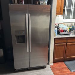 Whirlpool Refrigerator 