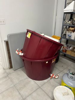 Container for making wine