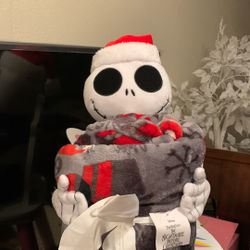 Disney TIM BURTON’S THE NIGHTMARE BEFORE CHRISTMAS JACK  SKELLINGTON Plush & Blanket 