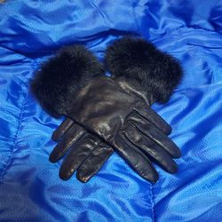 Genuine Leather and Rabbit Fur Gloves Black Sze L