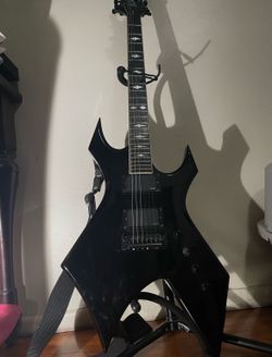 B.C. Rich Deluxe Series Warlock Black