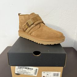 UGG Neumel Snapback Chestnut