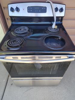 GE electric stove