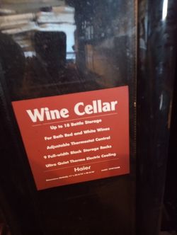18 Bottle Wine Cellar
