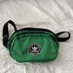 ADIDAS GREEN FANNY PACK