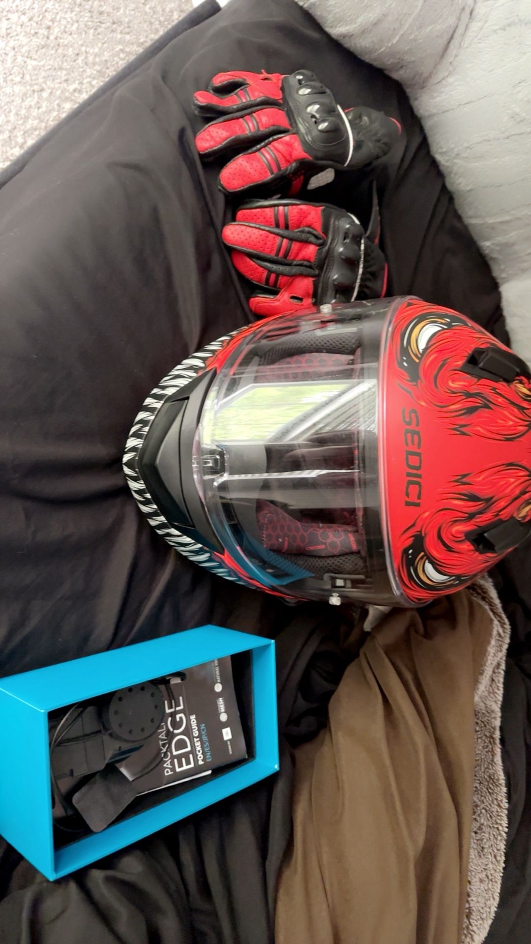 Sedici Helmet, Sedici Gloves, Cardo Packtalk Edge