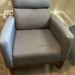 Rocking Chair 