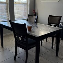 Table set of 4 