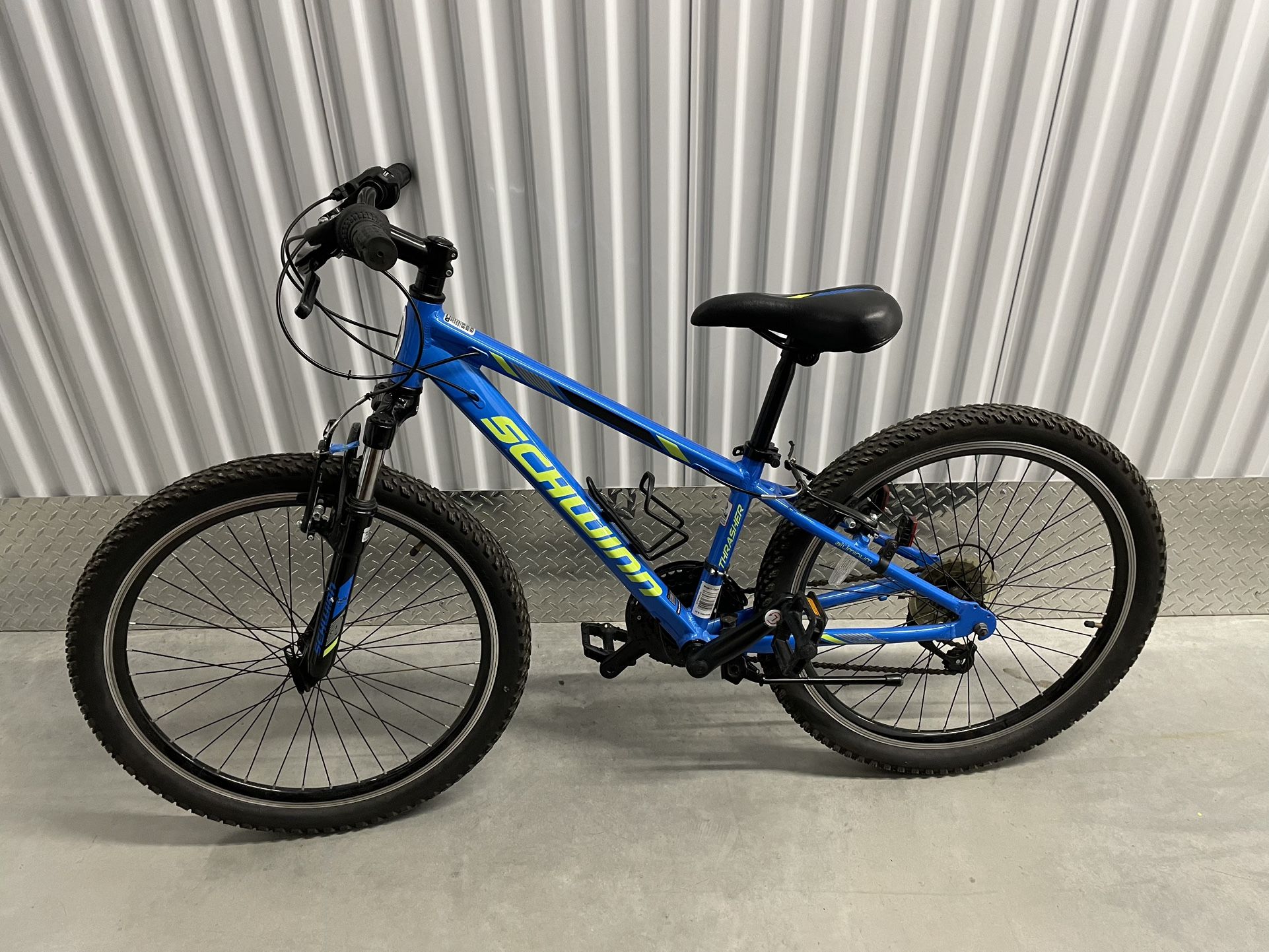 Schwinn 24 inch Boy’s mountain bike
