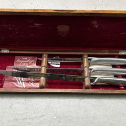 DURENDAL/BALMUNG/EXCALIBUR KNIVES BY GERBER W/WOOD CASE