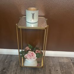 Accent Table