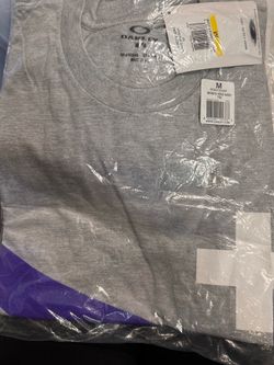 Oakley Tshirt