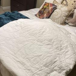 Ultra plush full mattress cover