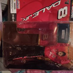 Brand New Dale Earnhardt Jr #8 Series 4