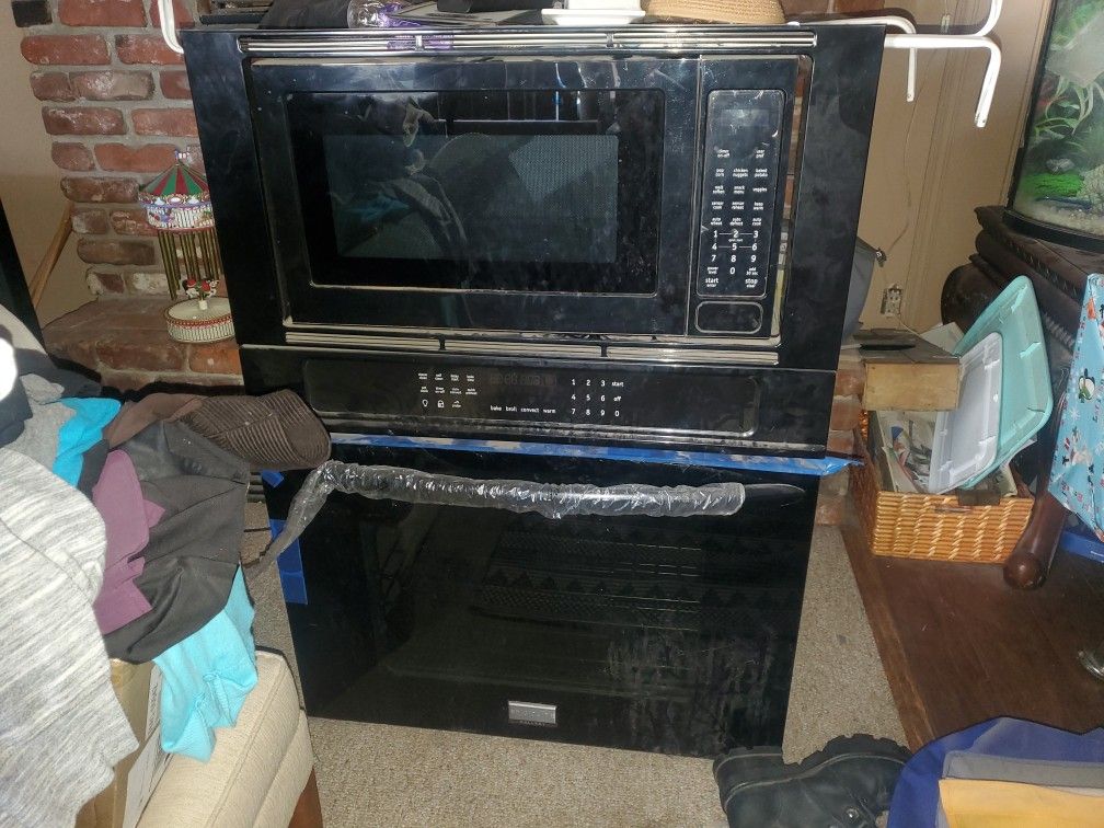 Oven Microwave New