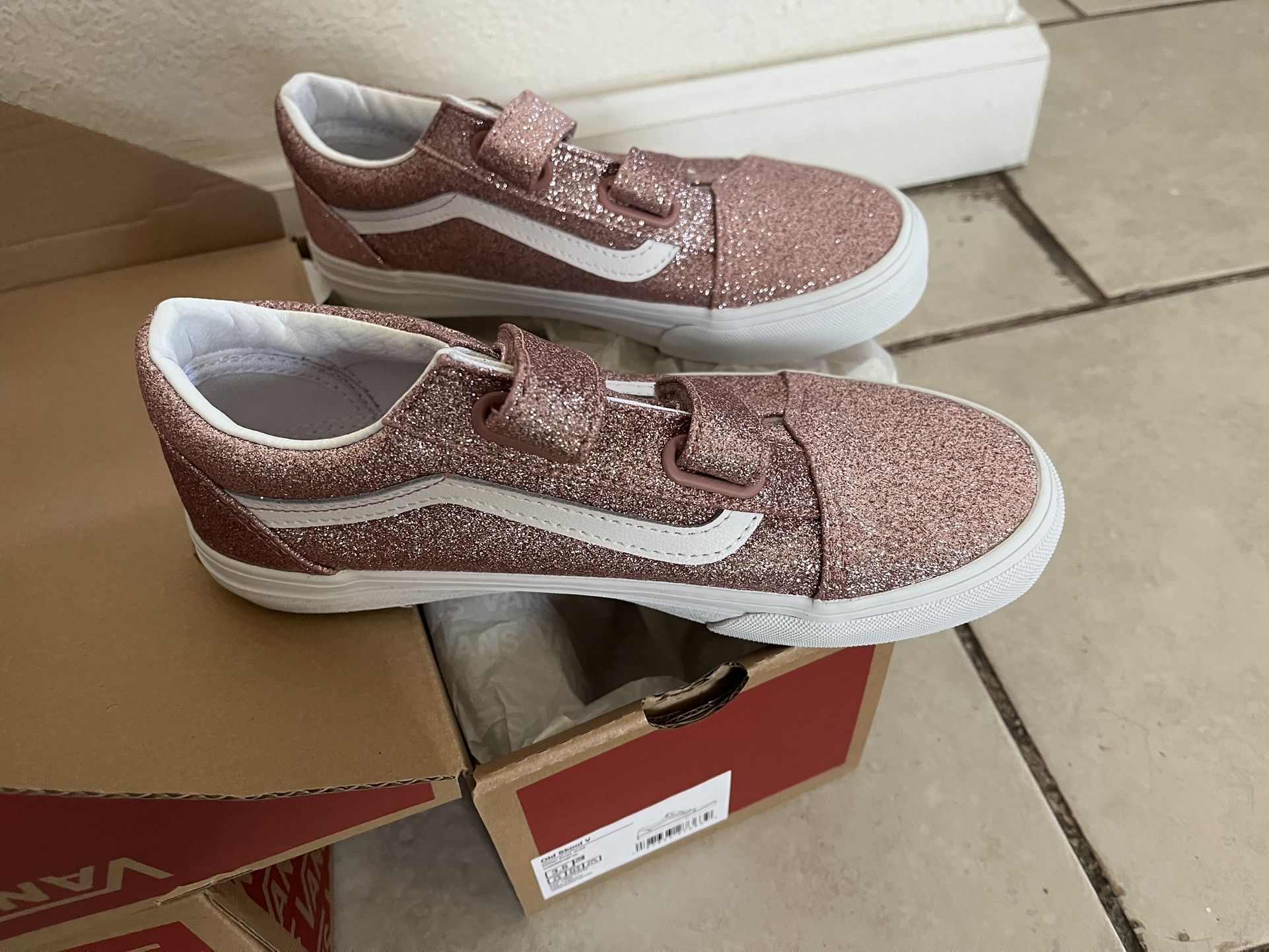 new vans size in the box for girls