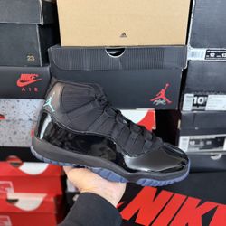 DS Jordan Gamma 11s sizes 9.5 and 11 