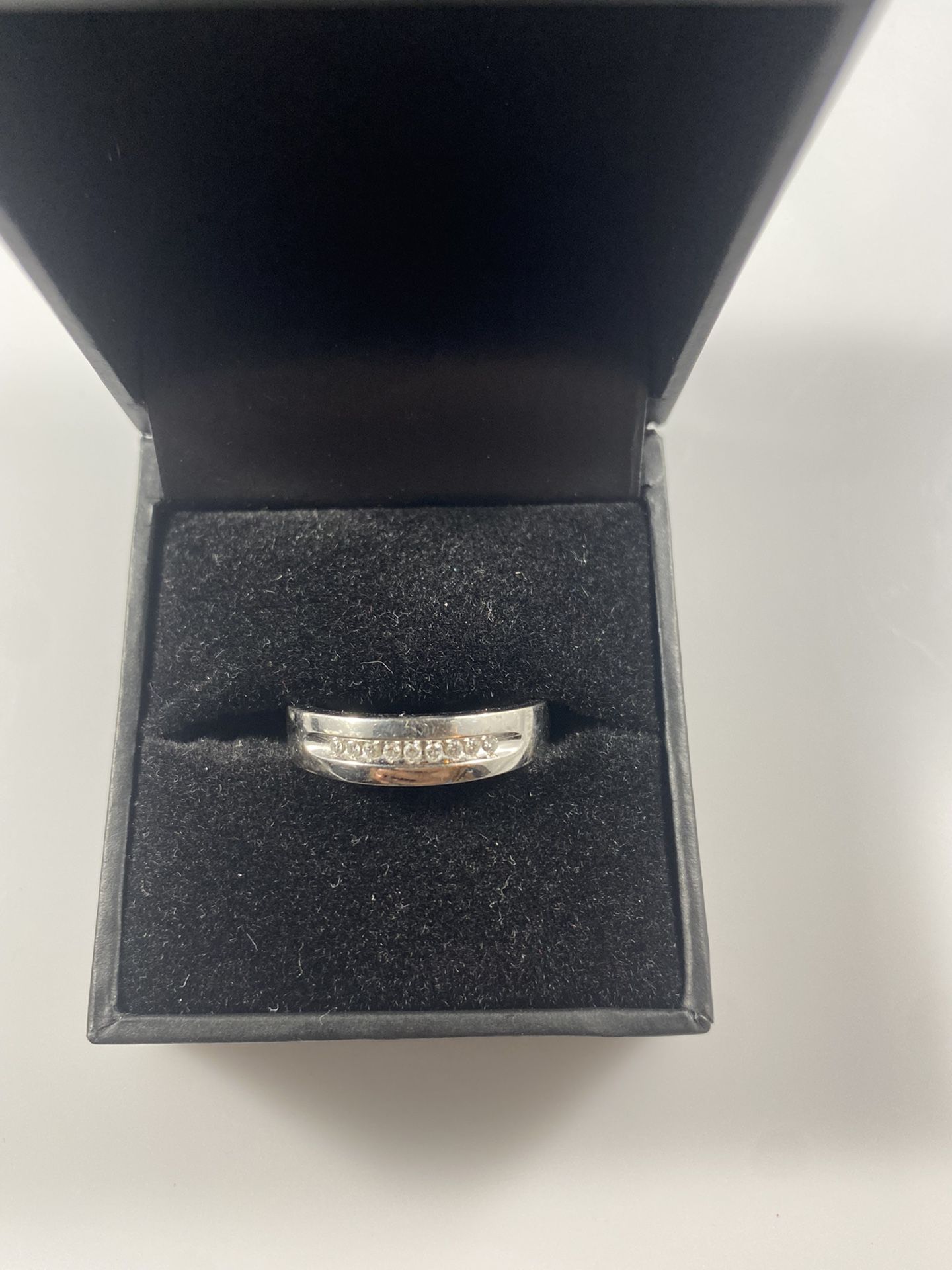 Mens 10K White Gold Wedding Ring with 9 Diamonds