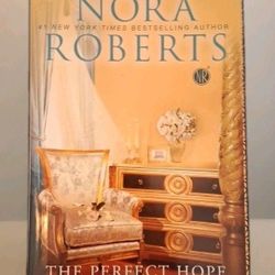 THE PERFECT HOPE : Book Three of the Inn BoonsBoro Trilogy By Nora Roberts 