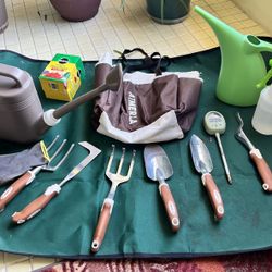 Plant Repotting Tools