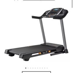 $800 Nordictrack treadmill T6.5S 2.6 CHP Treadmill - Must Go Moving 