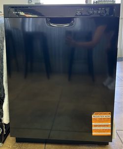 NEW OPEN BOX!! Amana Dishwasher - Midnight Black