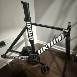 unknown fixie frame