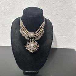 Women’s Necklace