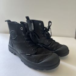 PALLADIUM Pampa High Boots M8