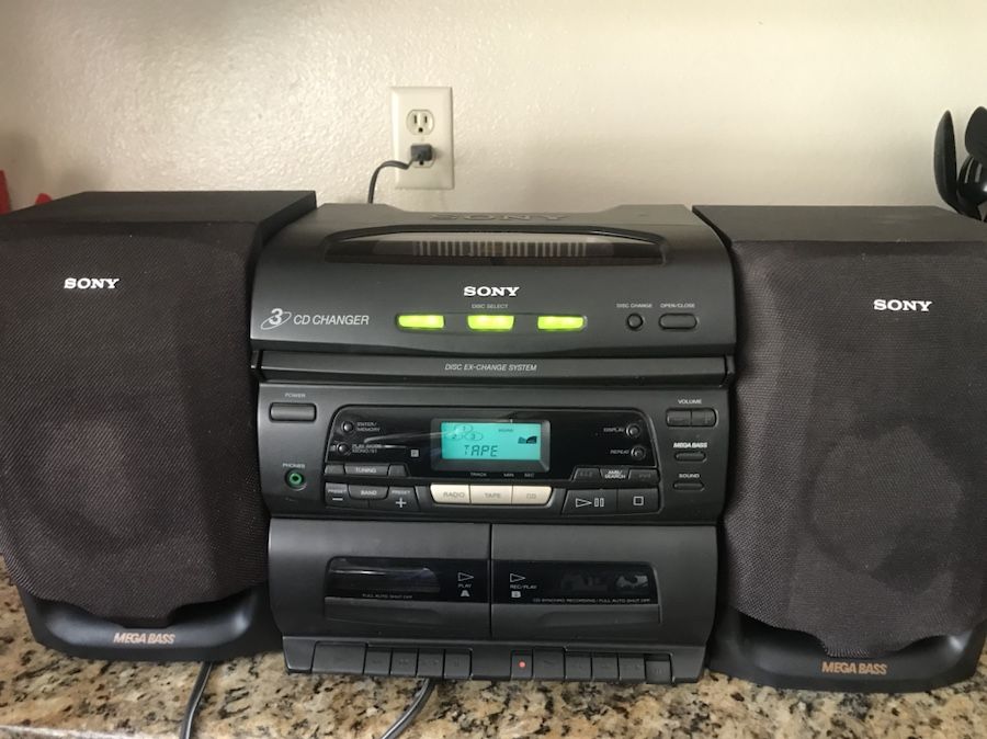 SONY 3 Disc Player CFD 646
