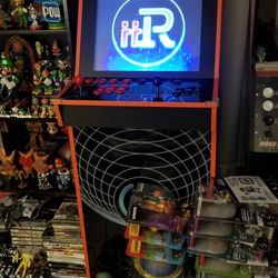 IIRCade Like NEW with 24 Games Installed.