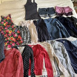 Women’s clothing XS/S