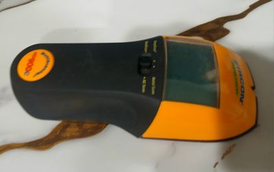 Detector de Vigas Zircon MultiScanner HD900c Usado