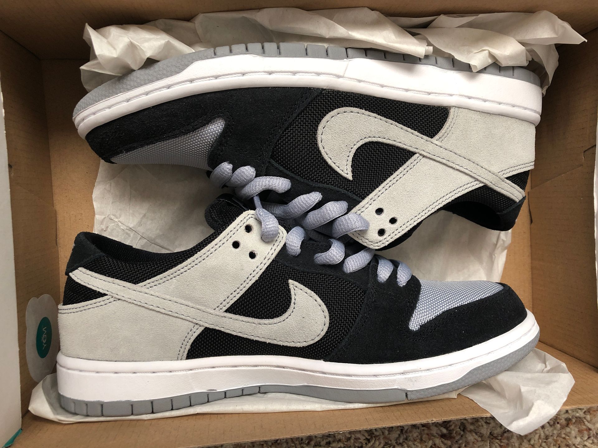 NIKE SB ZOOM DUNK LOW PRO