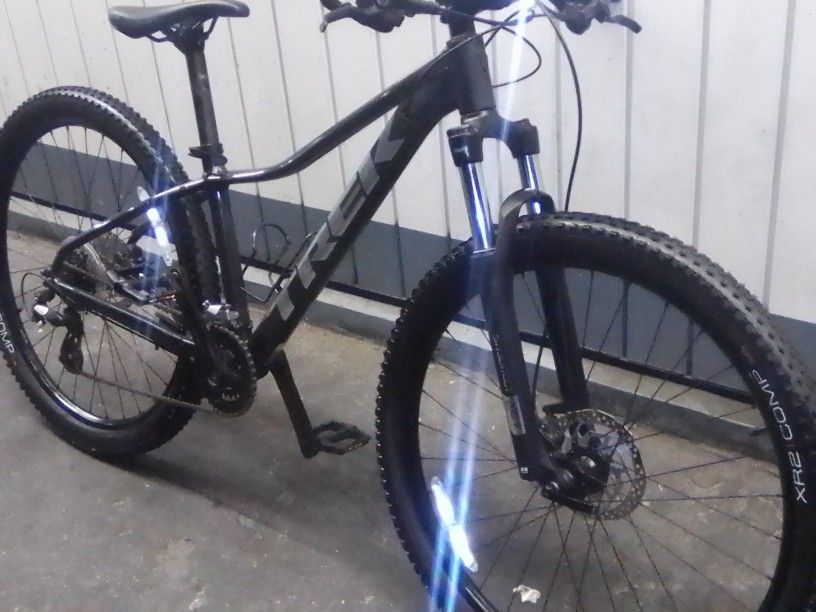 Trek Marlin Medium Frame