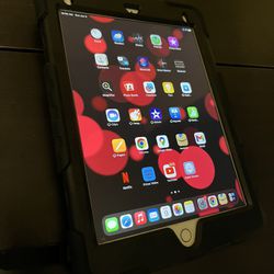 iPad Pro MM172LL/A 9.7-inch (32GB, Wi-Fi, Rose Gold) 2016 Model