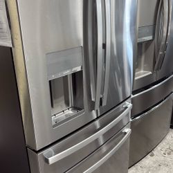 GE French Door Refrigerator 