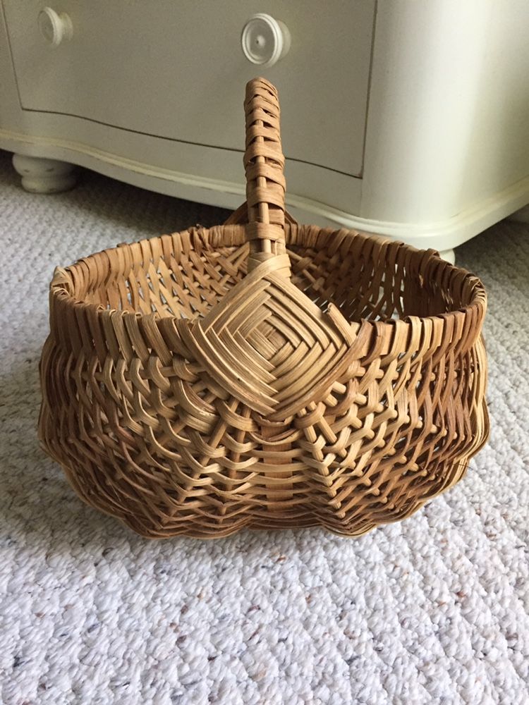 Vintage Wicker Egg Basket 