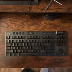 Logitech G915 TKL Wireless Gaming Keyboard