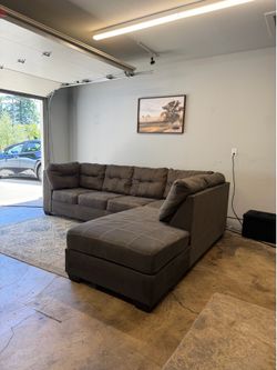 Sectional sofa Ashley furniture