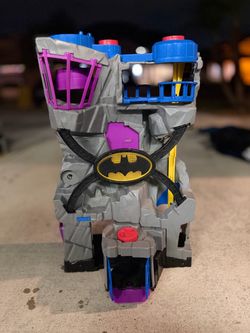 Imaginext DC Batman Batcave Playsets