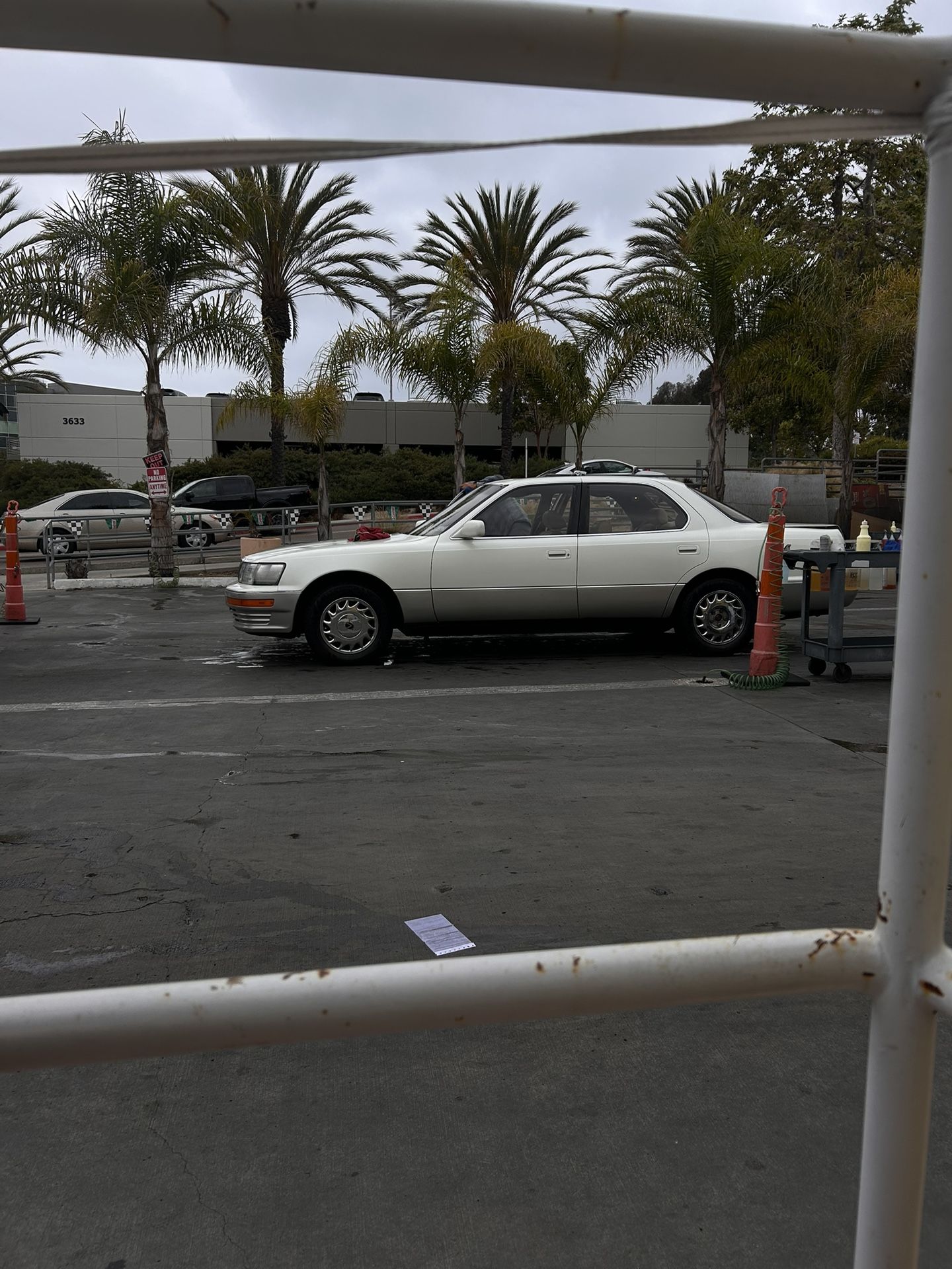 1992 Lexus LS 400
