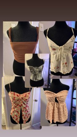 Clothes For Sale / Ropa en Venta