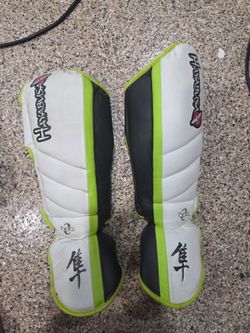 Hayabusa Shin Guards